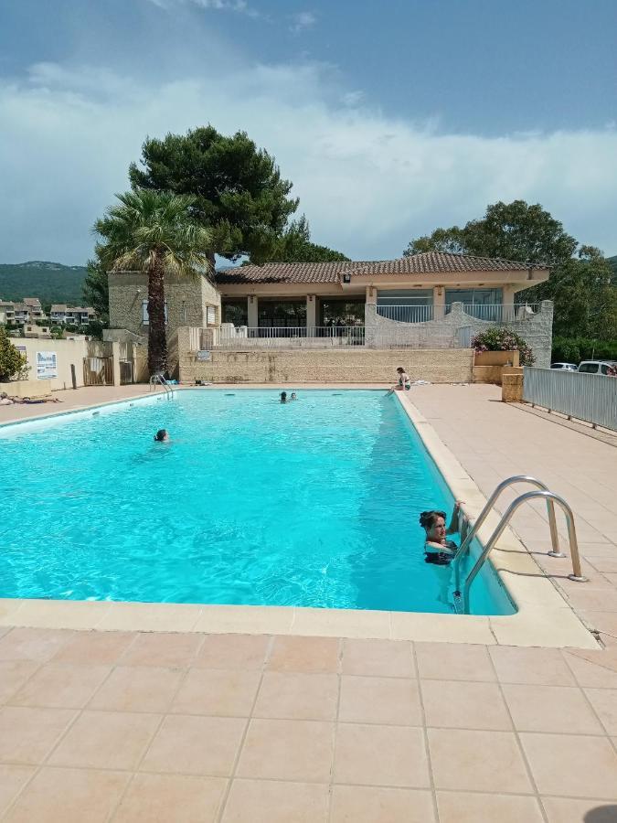 Appart 5 Personnes A Porticcio Avec 2 Piscines Materiel Enfant ,Bebe Clim Extérieur photo
